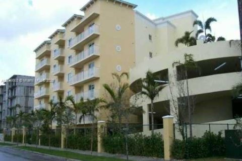 Copropriété à louer à Miami, Floride: 1 chambre, 81.75 m2 № 1852389 - photo 1