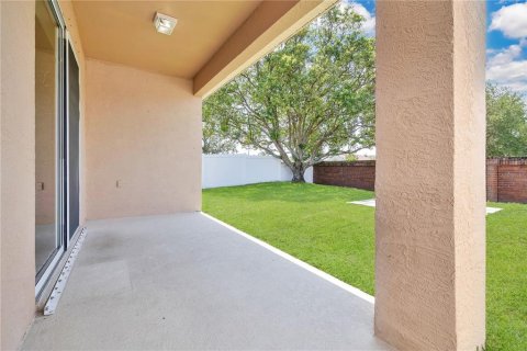 House in Orlando, Florida 3 bedrooms, 148.83 sq.m. № 1679771 - photo 13