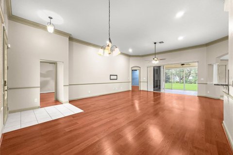 Villa ou maison à vendre à Mount Dora, Floride: 3 chambres, 199.93 m2 № 1780980 - photo 10