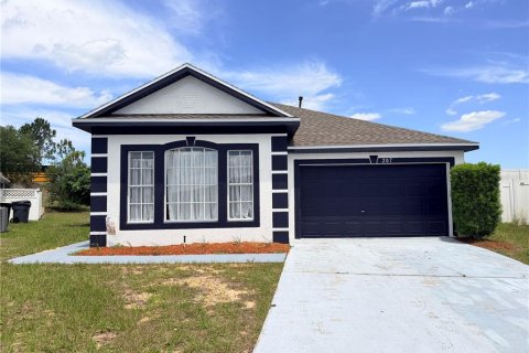 Casa en Davenport, Florida 4 dormitorios, 136.66 m2 № 2235662