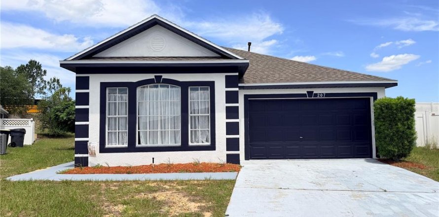 House in Davenport, Florida 4 bedrooms, 136.66 sq.m. № 2235662