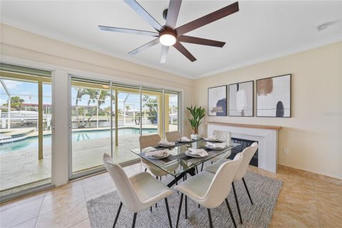 Casa en venta en Punta Gorda, Florida, 3 dormitorios, 163.97 m2 № 1631504 - foto 19