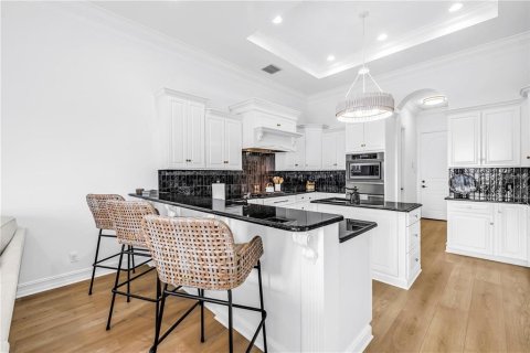 Casa en alquiler en Tampa, Florida, 4 dormitorios, 332.13 m2 № 2277478 - foto 20