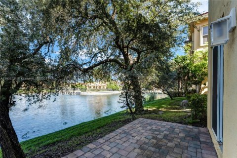 Купить таунхаус в Ривьера-Бич, Флорида 2 спальни, 111.39м2, № 1964001 - фото 4