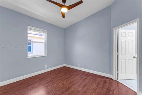 Купить таунхаус в Ривьера-Бич, Флорида 2 спальни, 111.39м2, № 1964001 - фото 21