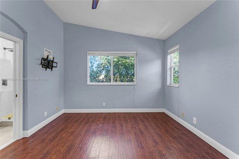 Купить таунхаус в Ривьера-Бич, Флорида 2 спальни, 111.39м2, № 1964001 - фото 26