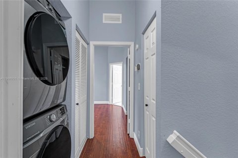 Купить таунхаус в Ривьера-Бич, Флорида 2 спальни, 111.39м2, № 1964001 - фото 18