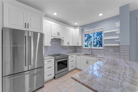 Купить таунхаус в Ривьера-Бич, Флорида 2 спальни, 111.39м2, № 1964001 - фото 2