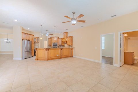 House in Valrico, Florida 4 bedrooms, 233.74 sq.m. № 1901217 - photo 19