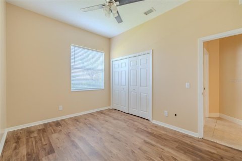 House in Valrico, Florida 4 bedrooms, 233.74 sq.m. № 1901217 - photo 29