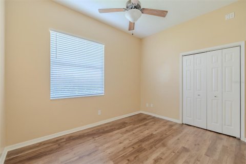 House in Valrico, Florida 4 bedrooms, 233.74 sq.m. № 1901217 - photo 30