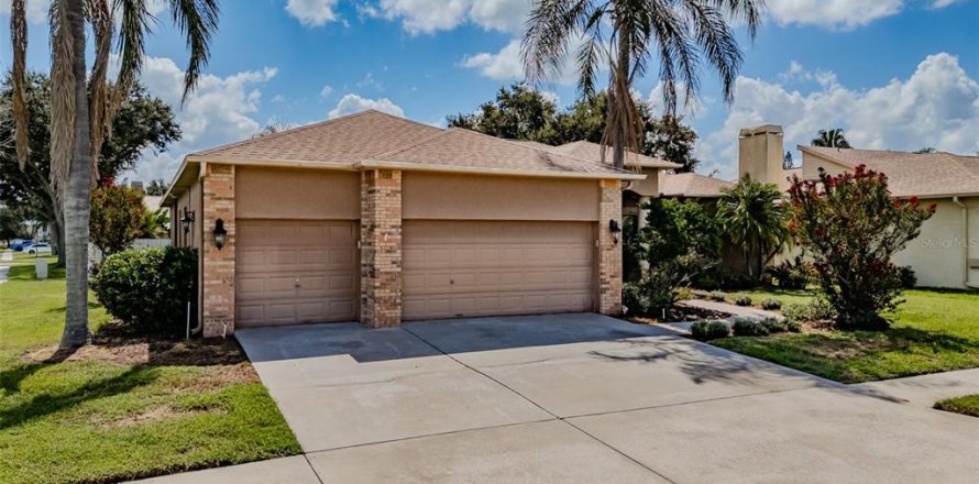Villa ou maison à Valrico, Floride 4 chambres, 233.74 m2 № 1901217