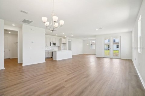 Casa en venta en Mount Dora, Florida, 3 dormitorios, 191.94 m2 № 2167441 - foto 8