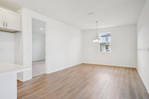 Casa en venta en Mount Dora, Florida, 3 dormitorios, 191.94 m2 № 2167441 - foto 9