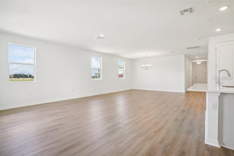 Casa en venta en Mount Dora, Florida, 3 dormitorios, 191.94 m2 № 2167441 - foto 6
