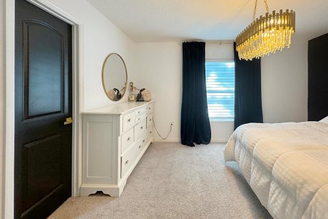 Villa ou maison à louer à Port St. Lucie, Floride: 4 chambres, 131.74 m2 № 2188221 - photo 10