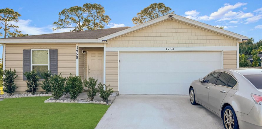 Villa ou maison à Port St. Lucie, Floride 4 chambres, 131.74 m2 № 2188221