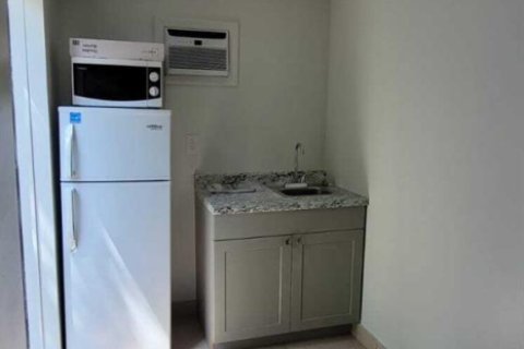 Commercial property in Hollywood, Florida 166.85 sq.m. № 2146971 - photo 12
