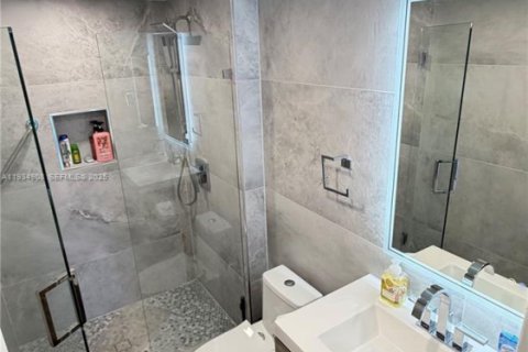 Купить кондоминиум в Санни-Айлс-Бич, Флорида 2 спальни, 141.3м2, № 1993107 - фото 9