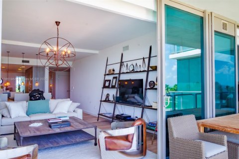 Copropriété à vendre à Key Biscayne, Floride: 3 chambres, 209.68 m2 № 1936529 - photo 17