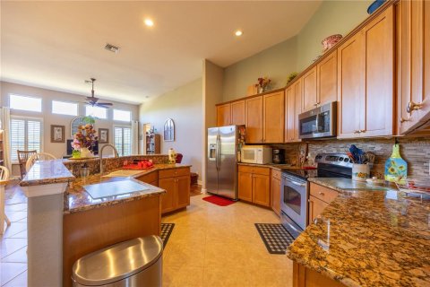 Casa en venta en Fort Myers, Florida, 4 dormitorios, 256.5 m2 № 1720966 - foto 20