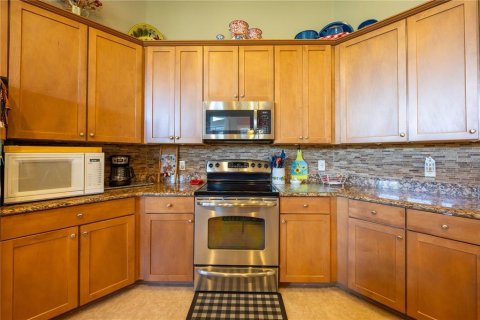 Casa en venta en Fort Myers, Florida, 4 dormitorios, 256.5 m2 № 1720966 - foto 21
