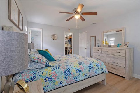 Villa ou maison à vendre à Deltona, Floride: 2 chambres, 95.22 m2 № 2339284 - photo 10