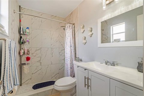 Villa ou maison à vendre à Deltona, Floride: 2 chambres, 95.22 m2 № 2339284 - photo 13
