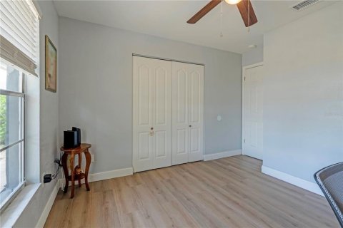 Villa ou maison à vendre à Deltona, Floride: 2 chambres, 95.22 m2 № 2339284 - photo 9