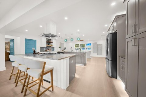 Villa ou maison à vendre à Bradenton, Floride: 3 chambres, 165.46 m2 № 2426849 - photo 6