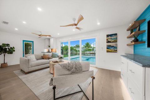 Villa ou maison à vendre à Bradenton, Floride: 3 chambres, 165.46 m2 № 2426849 - photo 22