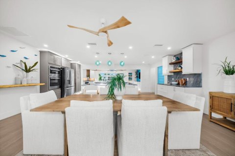 Villa ou maison à vendre à Bradenton, Floride: 3 chambres, 165.46 m2 № 2426849 - photo 3