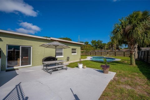 House in South Daytona, Florida 3 bedrooms, 92.9 sq.m. № 2152192 - photo 19