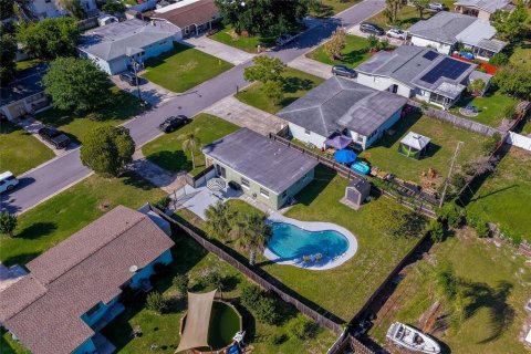 House in South Daytona, Florida 3 bedrooms, 92.9 sq.m. № 2152192 - photo 25