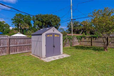 House in South Daytona, Florida 3 bedrooms, 92.9 sq.m. № 2152192 - photo 24