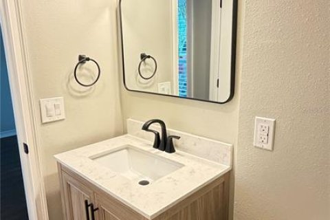 Condo in Clearwater, Florida, 2 bedrooms № 2277324 - photo 13