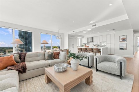 Copropriété à vendre à Tampa, Floride: 3 chambres, 234.3 m2 № 2428893 - photo 2