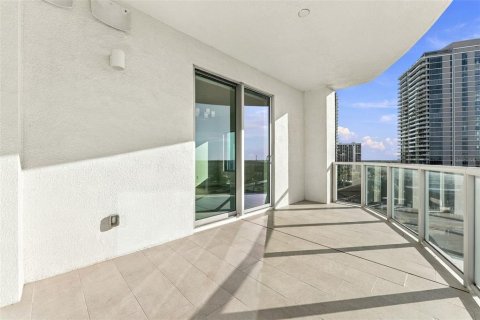 Copropriété à vendre à Tampa, Floride: 3 chambres, 234.3 m2 № 2428893 - photo 28