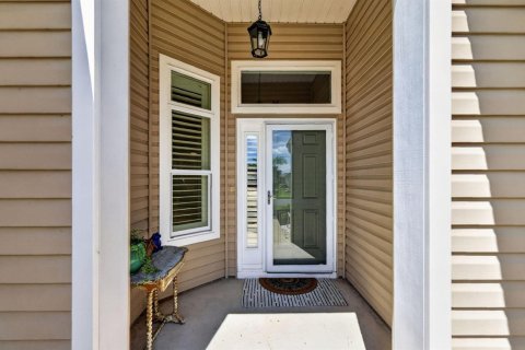 House in The Villages, Florida 3 bedrooms, 176.98 sq.m. № 2190967 - photo 8