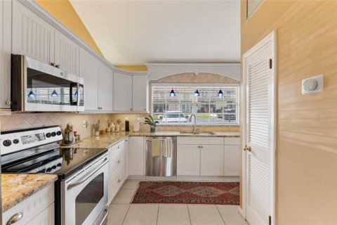 Copropriété à vendre à Summerfield, Floride: 2 chambres, 102.1 m2 № 1894330 - photo 17