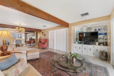 Copropriété à vendre à Summerfield, Floride: 2 chambres, 102.1 m2 № 1894330 - photo 14