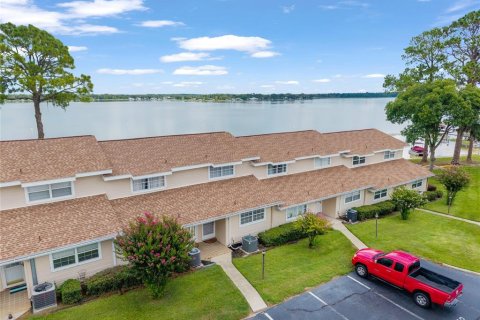 Condo in Summerfield, Florida, 2 bedrooms  № 1894330 - photo 3