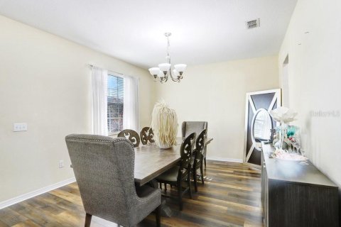 Casa en venta en Riverview, Florida, 5 dormitorios, 289.95 m2 № 2213933 - foto 6