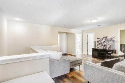 Casa en venta en Riverview, Florida, 5 dormitorios, 289.95 m2 № 2213933 - foto 17