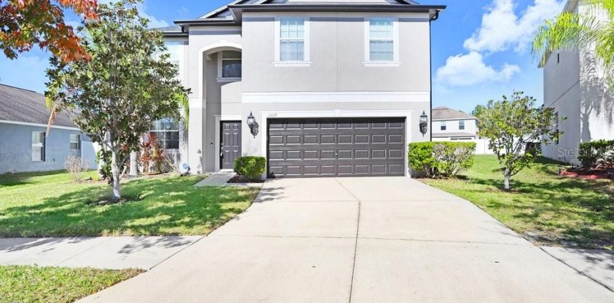Casa en Riverview, Florida 5 dormitorios, 289.95 m2 № 2213933