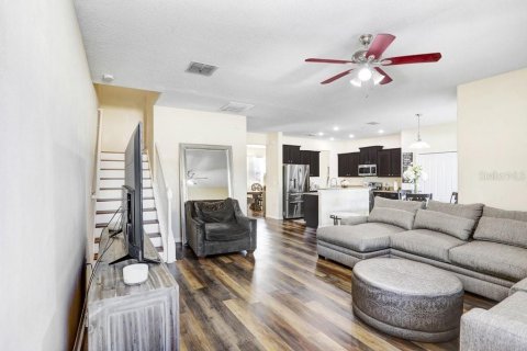 Casa en venta en Riverview, Florida, 5 dormitorios, 289.95 m2 № 2213933 - foto 9