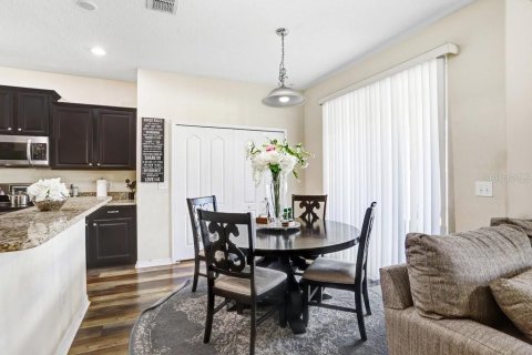 Casa en venta en Riverview, Florida, 5 dormitorios, 289.95 m2 № 2213933 - foto 11
