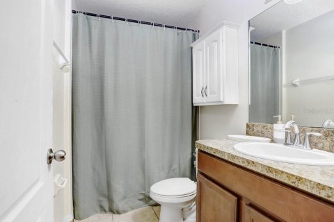Casa en venta en Riverview, Florida, 5 dormitorios, 289.95 m2 № 2213933 - foto 24