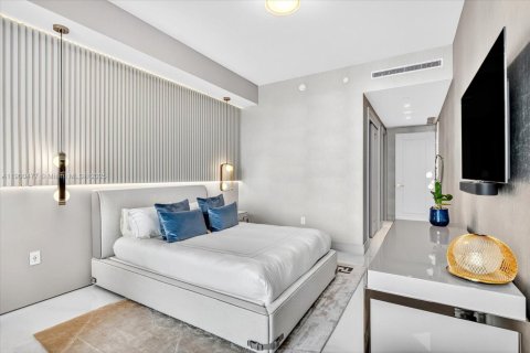 Condominio en alquiler en Sunny Isles Beach, Florida, 4 dormitorios, 277.5 m2 № 1951960 - foto 27