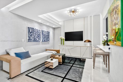 Condominio en alquiler en Sunny Isles Beach, Florida, 4 dormitorios, 277.5 m2 № 1951960 - foto 12